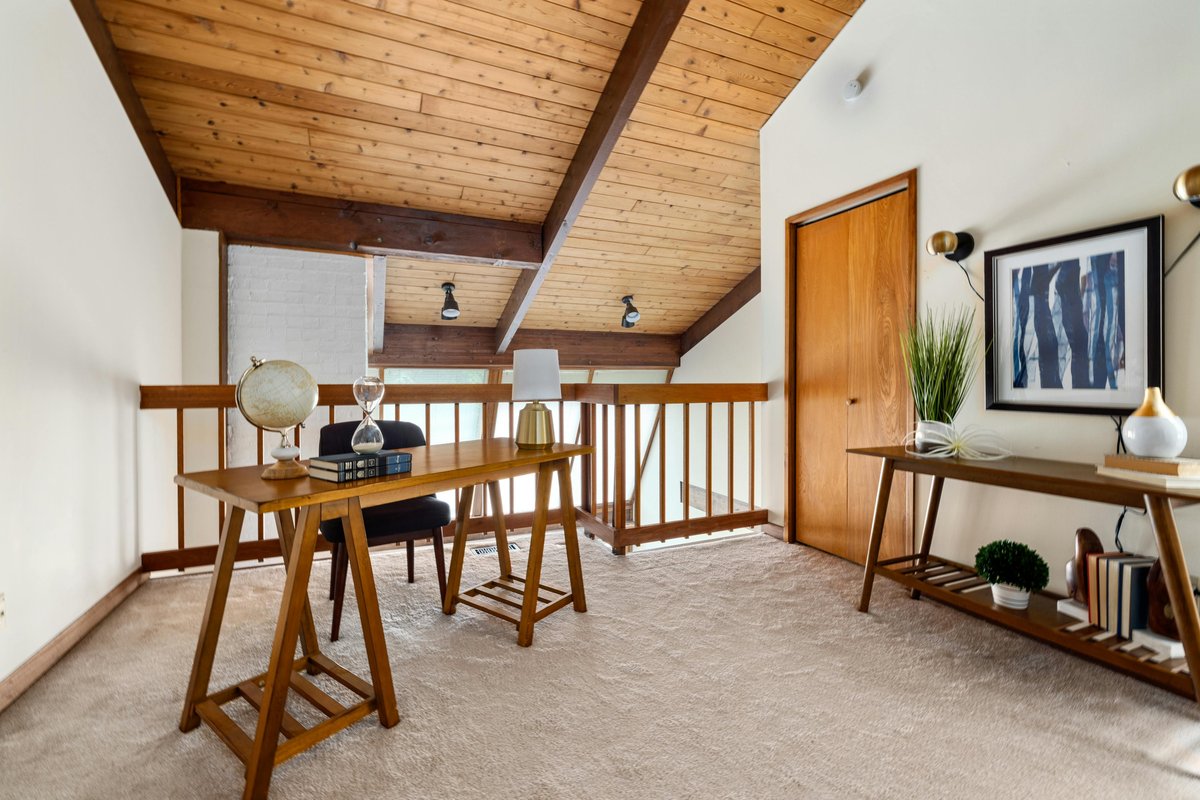 pexels-curtis-adams-1694007-12700476