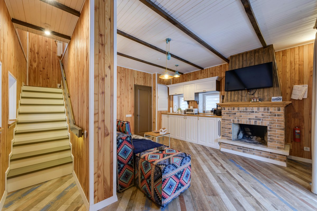 pexels-artbovich-7745984